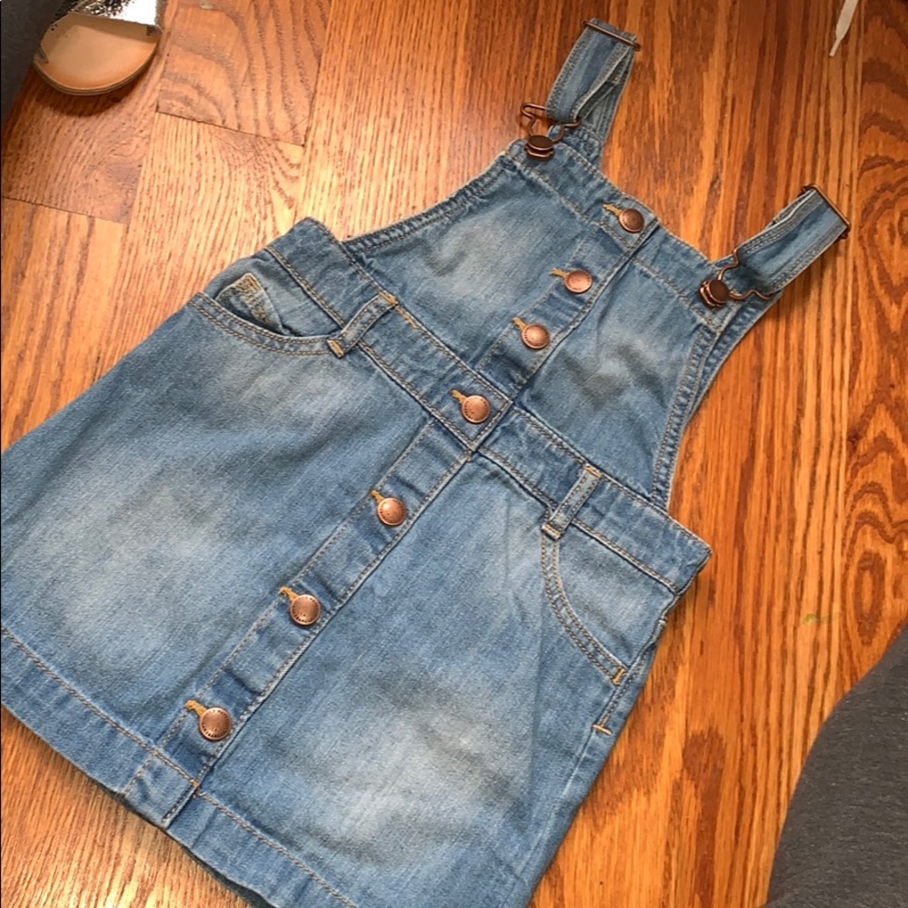 Overalls for little girl !! Super cute !